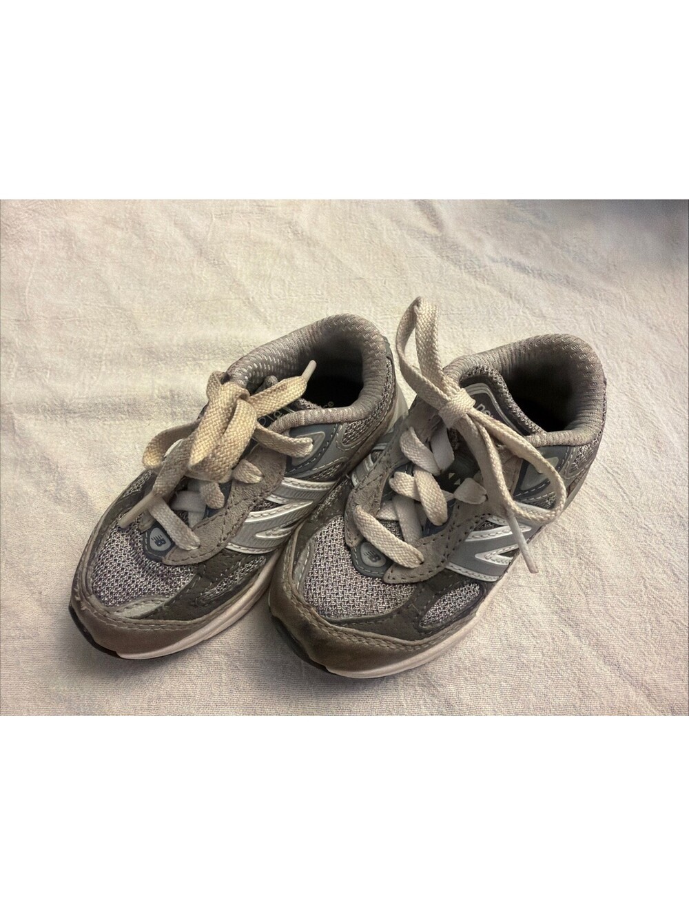 New Balance 990 V5 Grey/White Toddler Sneakers IC990GL6 - SZ 6